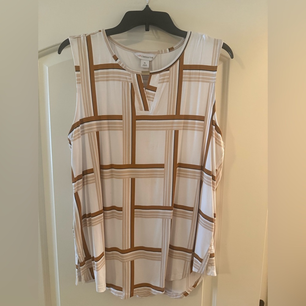 Liz Claiborne Geometric White and Brown Tank Top